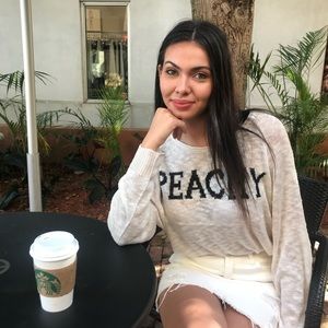 Meet your Posher, Isa